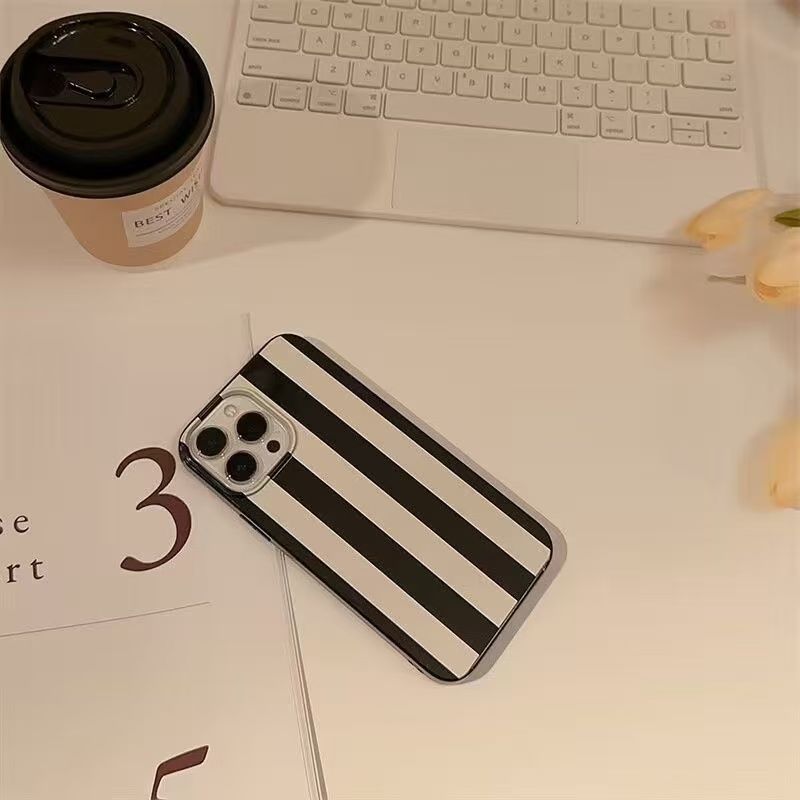 Desain Seni Segar Niche Kecil  - Phone Cases Designer ulasan dan harga