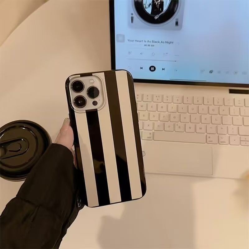 Desain Seni Segar Niche Kecil  - Phone Cases Designer ulasan dan harga